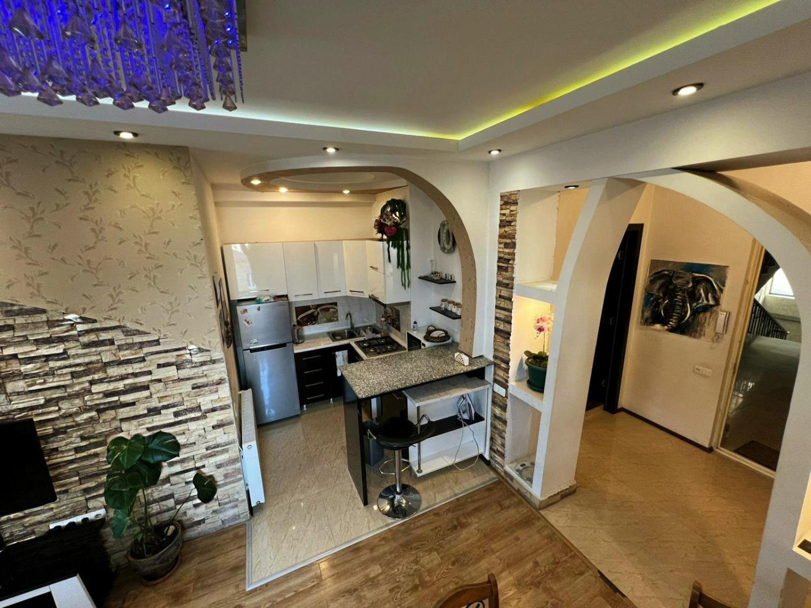 Cozy Apartment In The City Center Mtatsminda Tbilisi Buitenkant foto